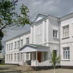 В 2026 году школа № 1 посёлка Мостовского отметит 100-летний юбилей